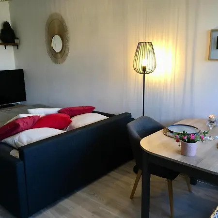 Studio Lucas By Intendance Excellency